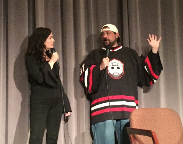 Kevin Smith (right), Guinevere Turner