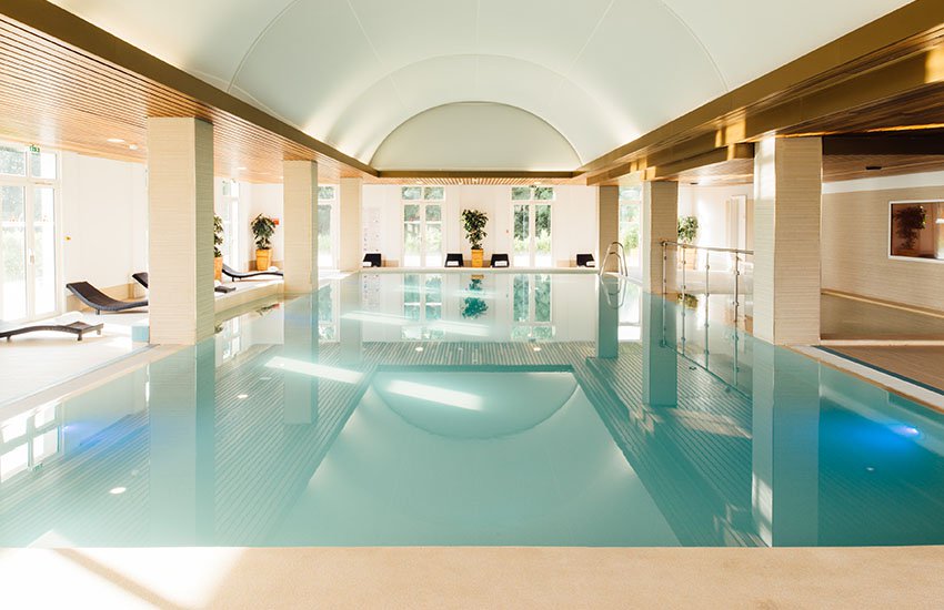 Vienna House Magic Circus' indoor pool, part of the spa and wellness area 
