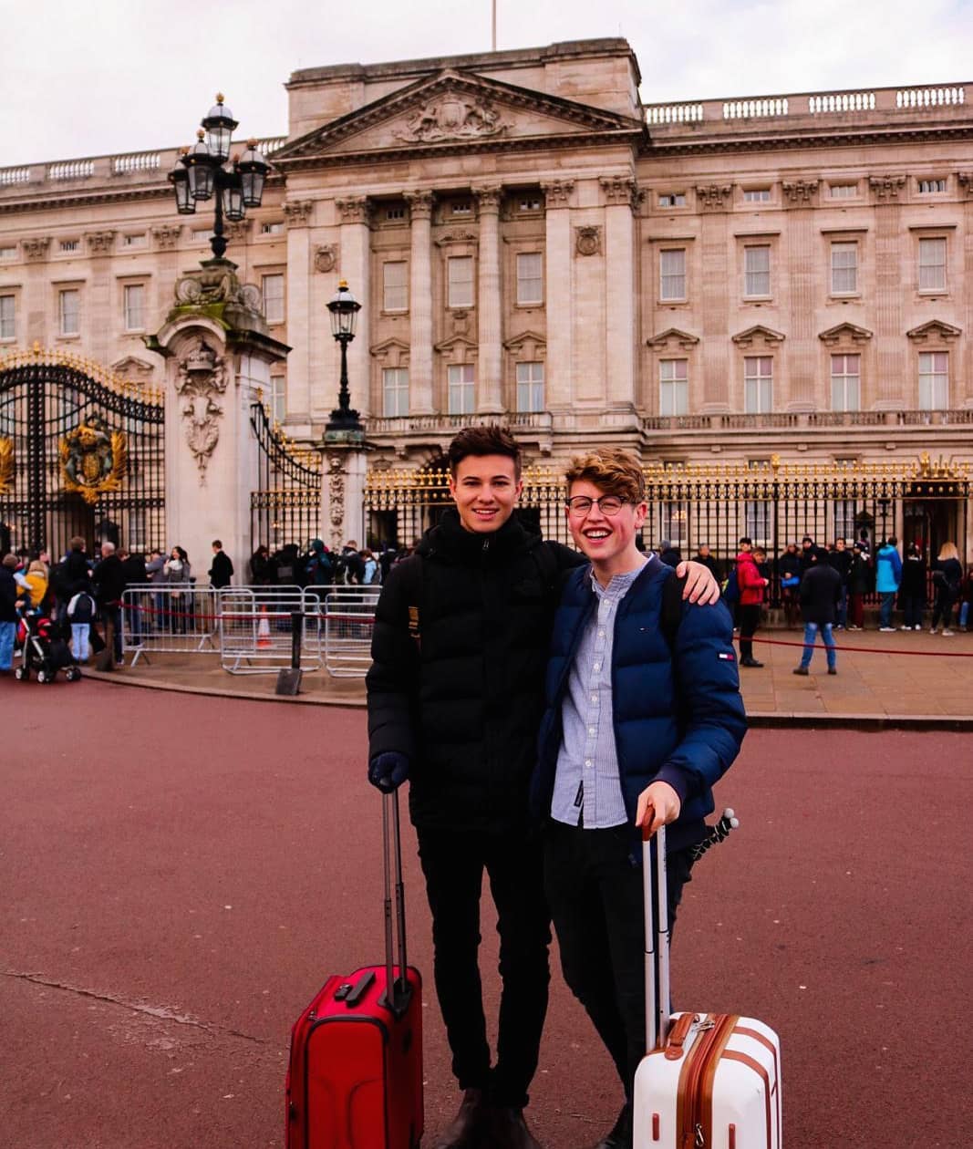 Andrew McLaughlin and Jeremy Miles in front of Buckingham Palace