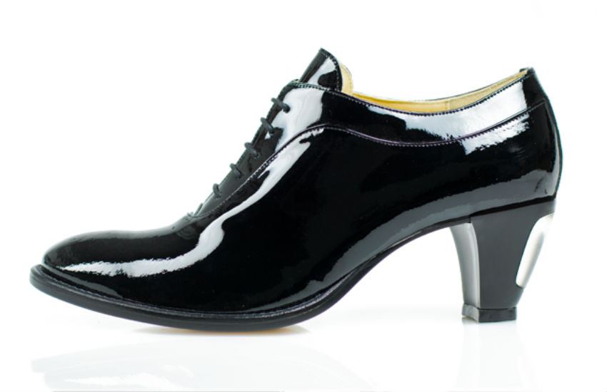 Black leather high heel shoe for men