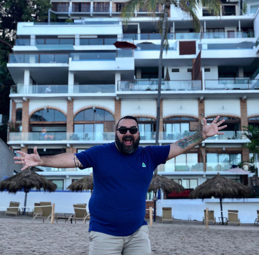 Early morning walk along the beach in Puerto Vallarta 