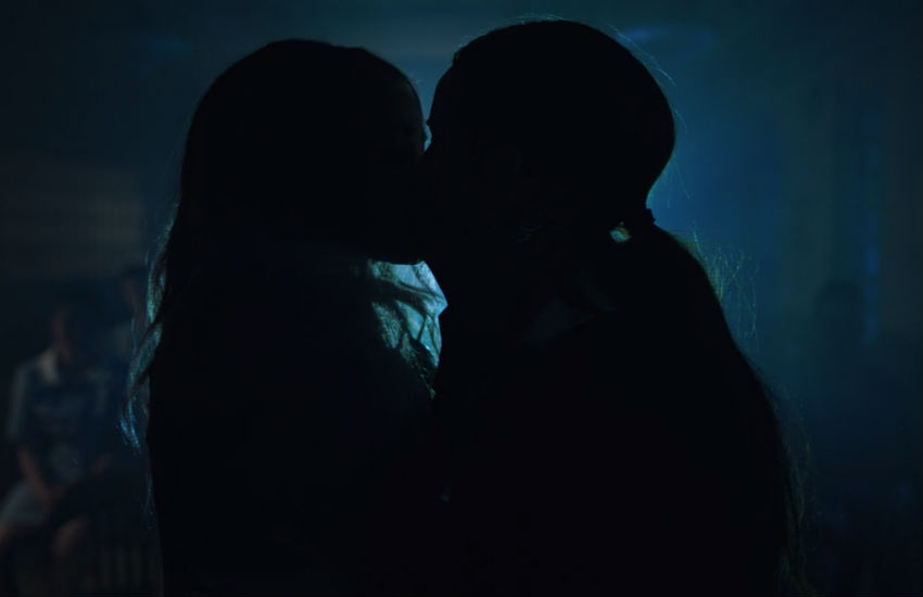 Cheryl and Toni kiss