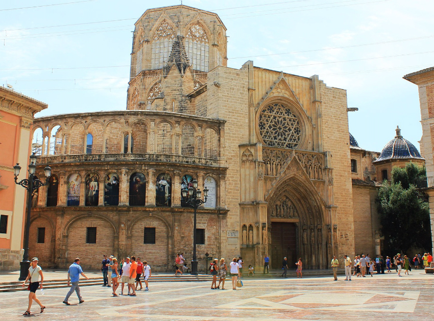 Where to visit in Valencia Cathedral