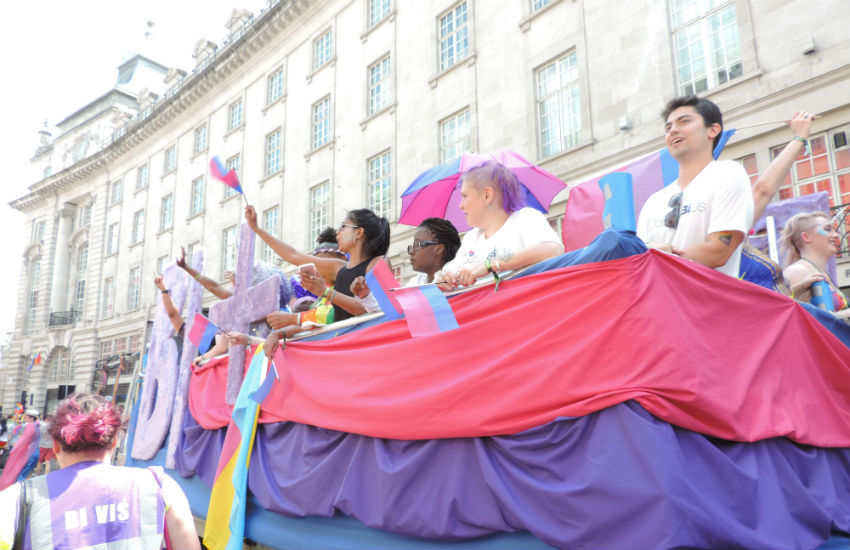 The Bi+ Float in the Pride in London Parade | Photo: Hollie Wong