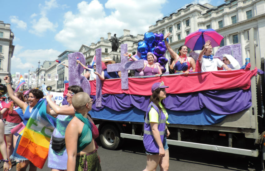 The Bi+ Float in the Pride in London Parade | Photo: Hollie Wong